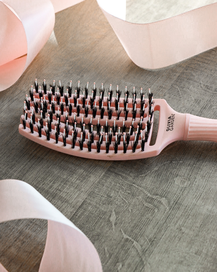 BROSSE FINGERBRUSH ICONIC BOAR & NYLON PASTEL PINK M OLIVIA GARDEN – Image 13