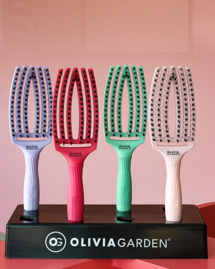 BROSSE FINGERBRUSH ICONIC BOAR & NYLON PASTEL PINK M OLIVIA GARDEN – Image 5