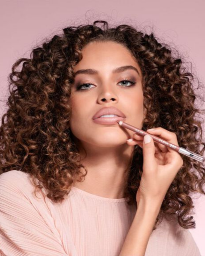 CRAYON A LEVRES - TRUE LIPS - 033 BORDEAUX – Image 2